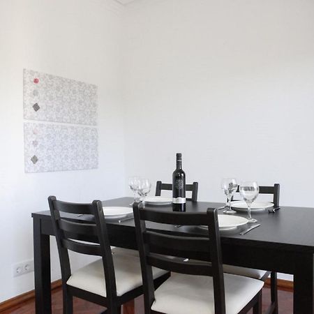 Charming Apartment In Peaceful Cascais Buitenkant foto